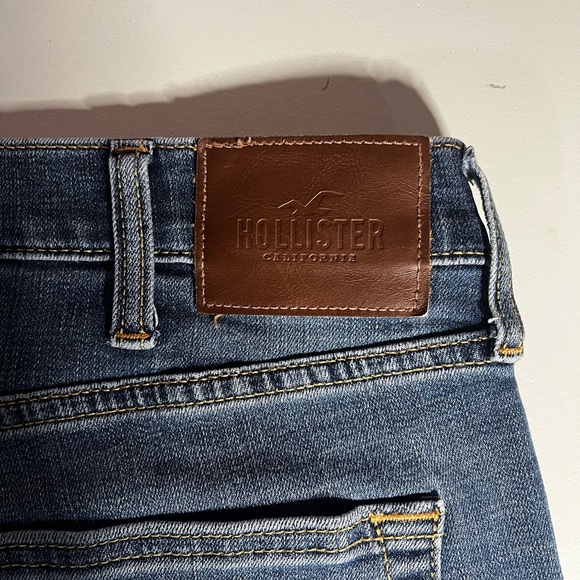 Men’s Hollister slim straight advanced stretch denim jeans - Picture 7 of 7